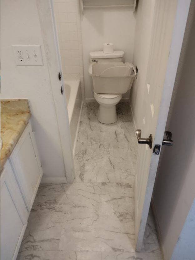 After picture of a remodeled bathroom